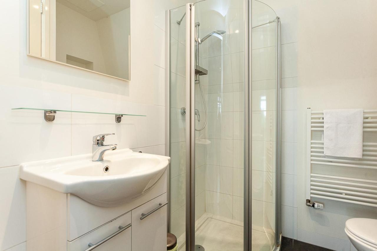 Stayci Serviced Apartments Central Station Haag Exteriör bild